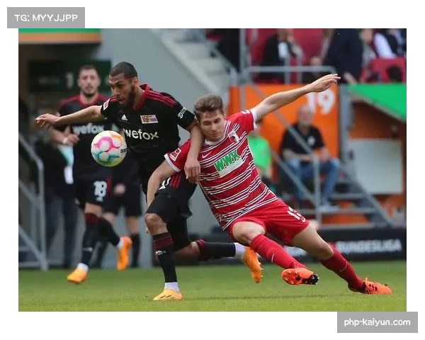 拜仁因交通拥堵延误抵达 门兴主场比赛推迟15分钟开赛